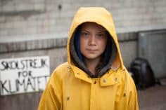 In Germania si propone di premiare con criptovalute chi combatte il mutamento climatico - Greta Thunberg 236x157