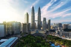 La Malaysia vuole combattere i titoli di studio falsi con la blockchain - Malaysia 236x157