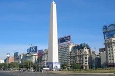 In Argentina la stretta sui capitali fa impennare il trading di Bitcoin - Buenos Aires 236x157