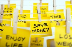 Le abitudini finanziarie per avere successo con il Bitcoin Le abitudini finanziarie per avere successo con il Bitcoin - 8 buone abitudini per il successo finanziario 236x157