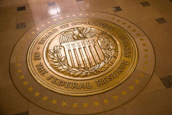 Opinioni: Il taglio dei tassi di emergenza della Fed dimostra che l'attuale sistema finanziario è impotente e in preda al panico - Fed 600x400 1