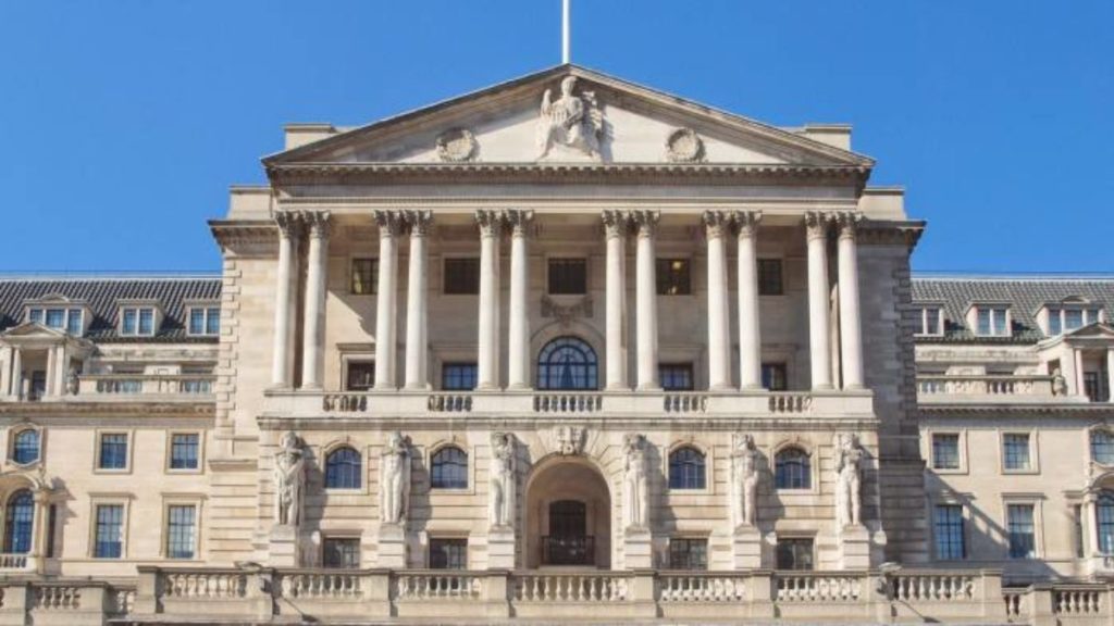 La Banca d'Inghilterra prevede la peggiore caduta economica degli ultimi 300 anni per il Regno Unito - bank of england 1024x576