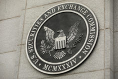 La SEC ha intenzione di congelare 12 milioni $ di asset collegati ad una presunta truffa su investimenti cripto - sec 1 236x157