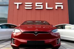 Cinque cose che dovresti sapere sul frazionamento azionario 5 per 1 di Tesla - tesla 236x157