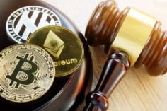 I legislatori statunitensi hanno proposto un disegno di legge che richiede agli emittenti di stablecoin di seguire regole bancarie - crypto regulation 236x157