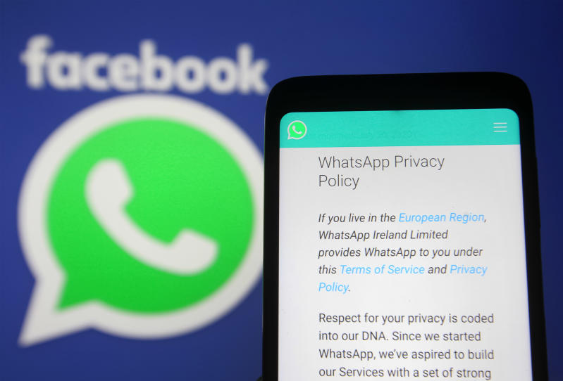 Siamo entrati nell'era della crittografia anonima - Whatsapp privacy