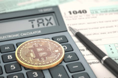L'India pensa di introdurre una tassa doppia che ricadi sulle teste di exchange e trader - tax on crypto 236x157