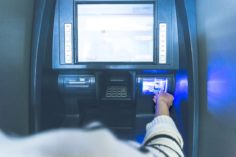 Ora gli americani possono acquistare Dogecoin tramite 1.800 ATM in tutto il paese - ATM Dogecoin 2 236x157