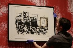 L'NFT di un quadro di Banksy venduto per poco meno di 400 mila dollari - Burnt Banksy 236x157