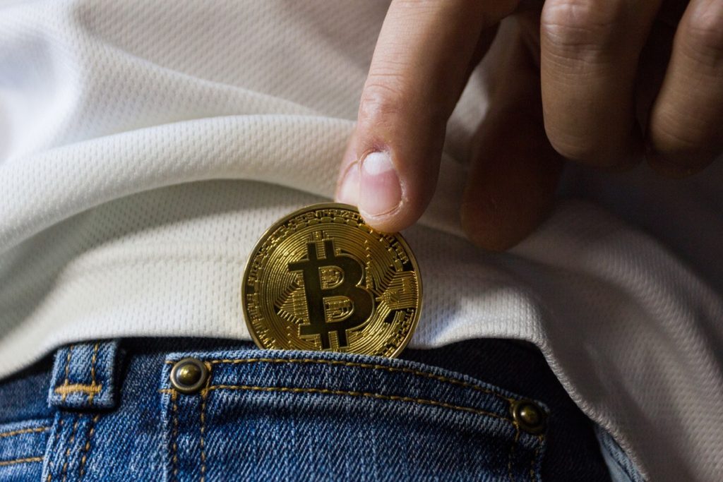 Kriptovaliutų prekybos arkliai du broliai, investavę į bitcoin investuoti į omg kriptovaliutą