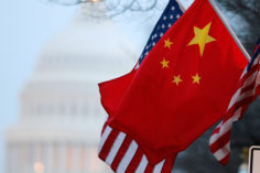 La Cina zittisce ancora gli Stati Uniti: "Smettete di creare problemi" con lo yuan digitale - us china 1 236x157