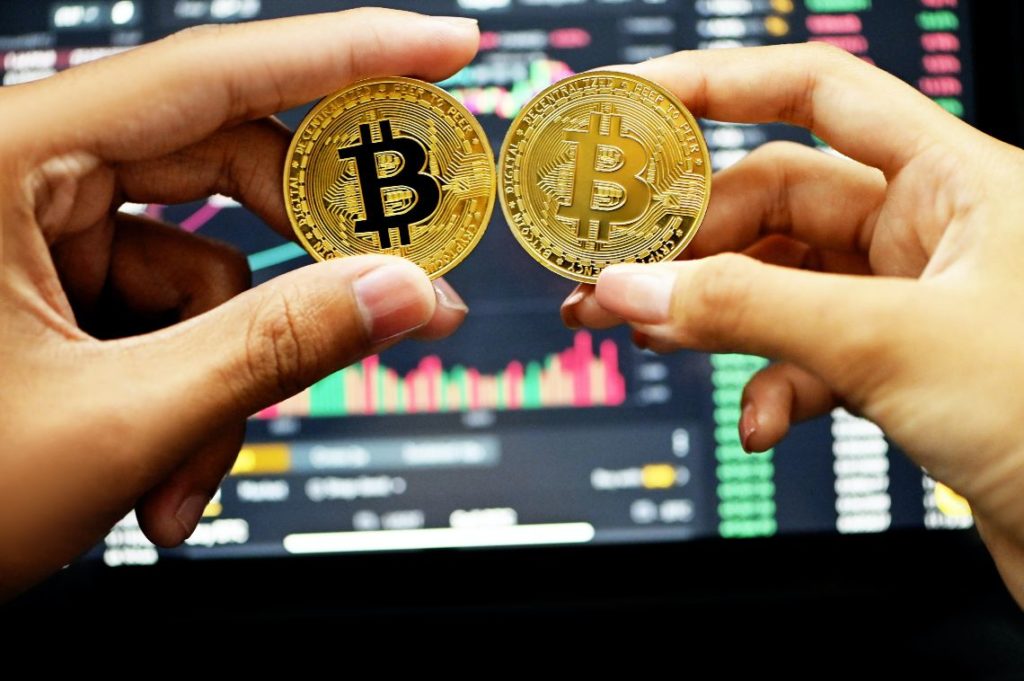 bitcoin taupymas ir pasitikėjimas