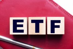 La SEC potrebbe approvare un ETF su Bitcoin Futures entro ottobre - ETF Bitcoin 1 236x157