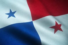 Panama vuole legalizzare le valute digitali con una nuova legge - closeup waving flag panama with grungy textures 1 1 236x157