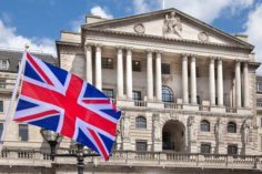 La Banca d'Inghilterra afferma che il crash della criptovaluta è "plausibile" - Bank of England 236x157