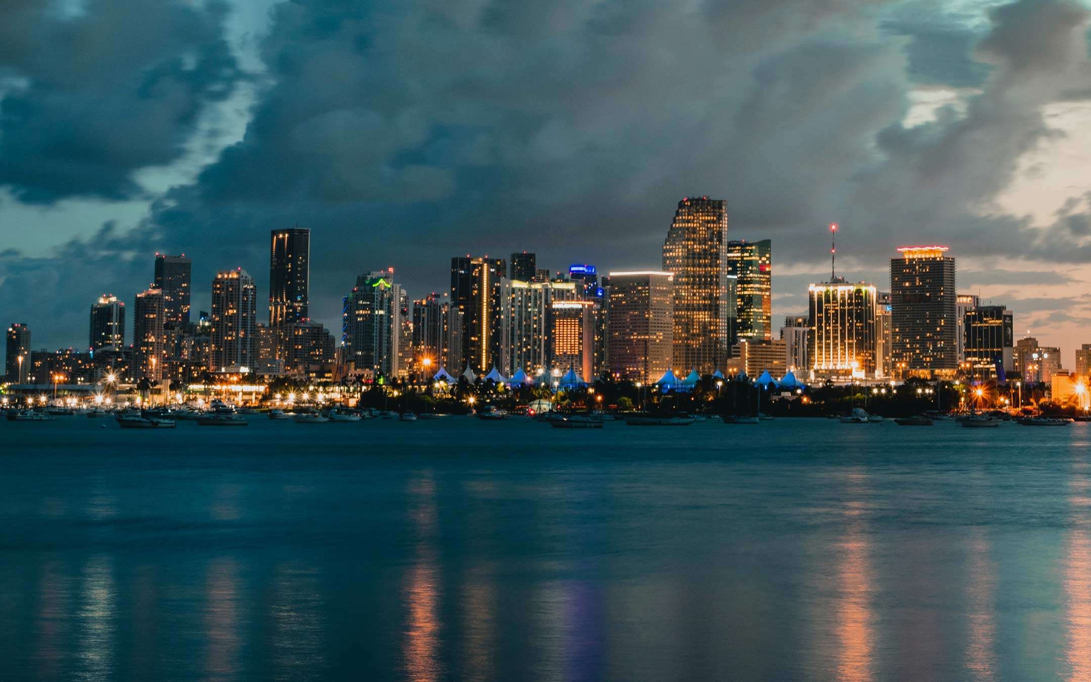 Il sindaco di Miami: i residenti riceveranno dividendi dalla criptovaluta MiamiCoin - miami