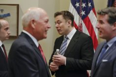 Lo sviluppatore di Dogecoin si unisce a Elon Musk nel rimproverare il governo degli Stati Uniti - 170124 elon musk trump meeting 1247p 236x157