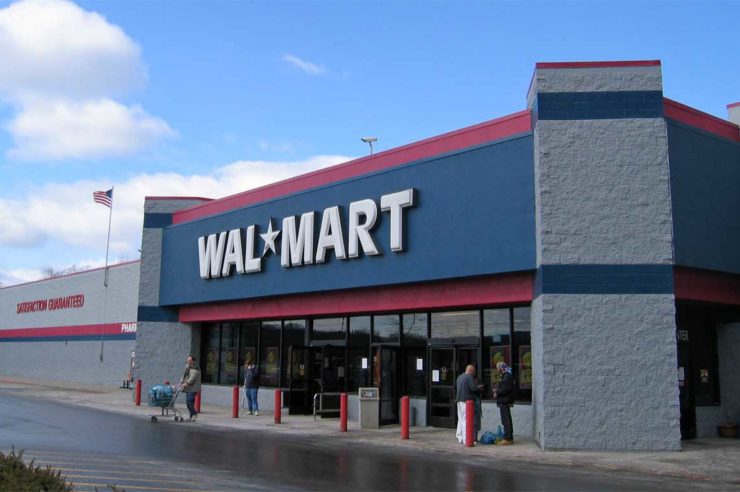 Walmart si prepara a creare le proprie criptovalute e NFT per il suo Metaverso - Walmart exterior 740x492