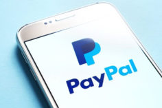 PayPal esclude le transazioni NFT oltre i 10.000 dollari, a seguito di varie truffe - PayPal is launching its own Stablecoin  236x157