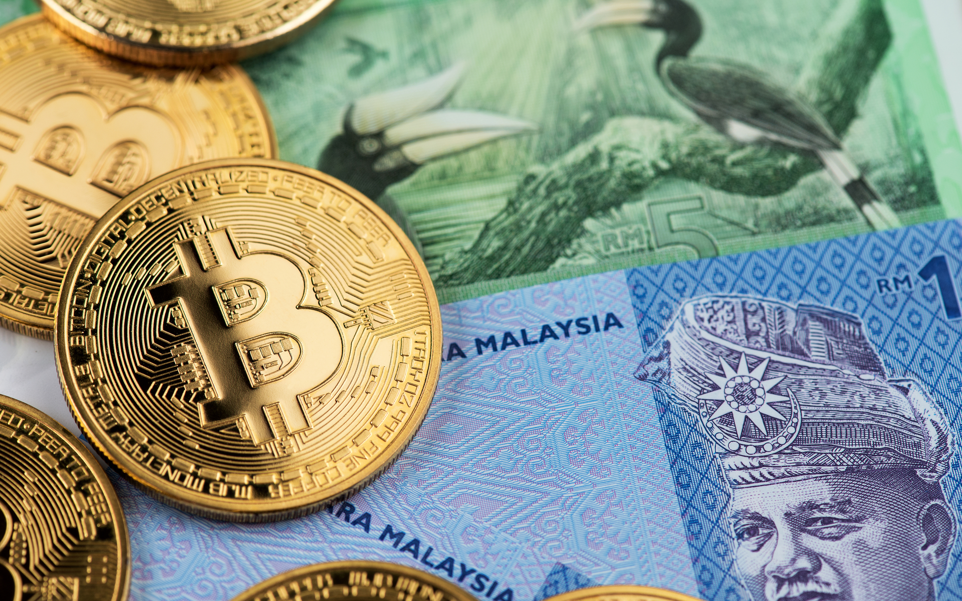 La Malesia potrebbe adottare le criptovalute come valuta legale - shutterstock 1420352729