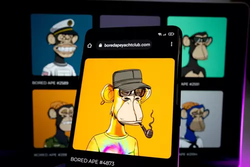 Coinbase porta le Bared Ape al cinema con la "Trilogia Degen" shutterstock_2099895151-1 Coinbase porta le Bared Ape al cinema con la "Trilogia Degen"