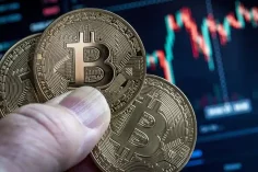 Il valore di Bitcoin potrebbe aumentare di 25 volte nei prossimi 8 anni - 6000 236x157