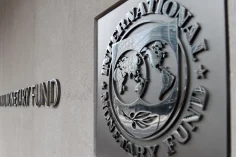 L’FMI lancia un nuovo allarme sull'adozione dei bitcoin: prima El Salvador, ora l'Africa centrale - fondo monetario internazionale linkiesta 236x157