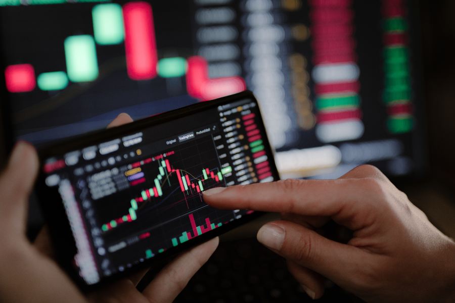 Davidas kriptovaliutų prekiautojas kaip investuoti į bitcoin indeksą