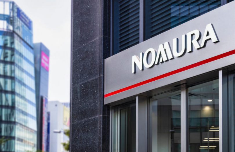 Nomura si pone l'ambizioso obiettivo di quasi raddoppiare il reddito in tre anni - nomura 810x524 1