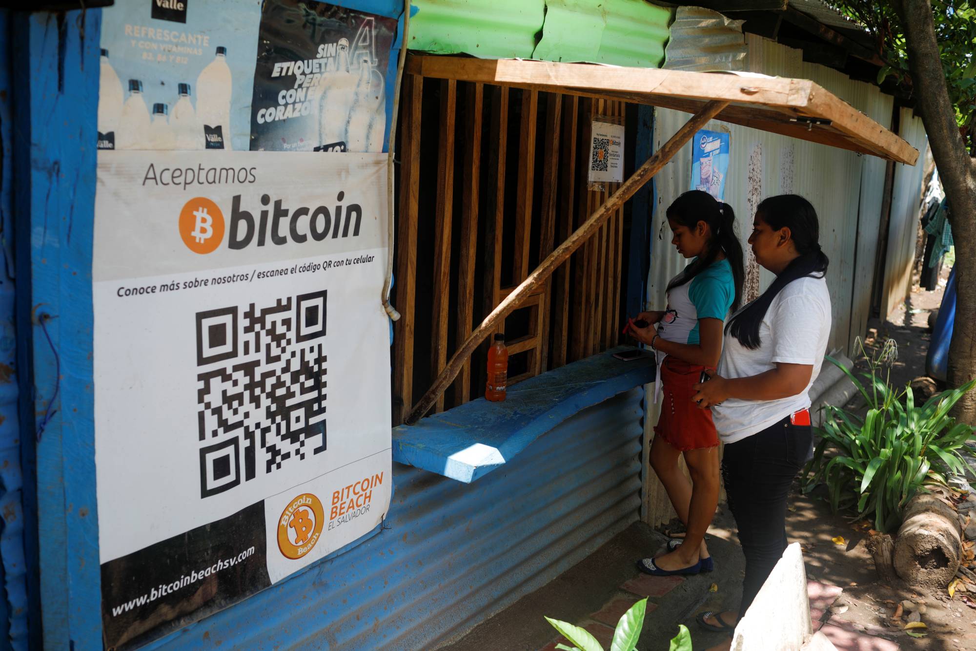 Il Bitcoin continues to attract tourists in El Salvador nel bel mezzo di un mercato ribassista - np file 93109 1