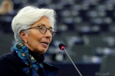 Lagarde dice che nemmeno una recessione placherà l'inflazione attuale - Lagarde 1024x576 1 236x157